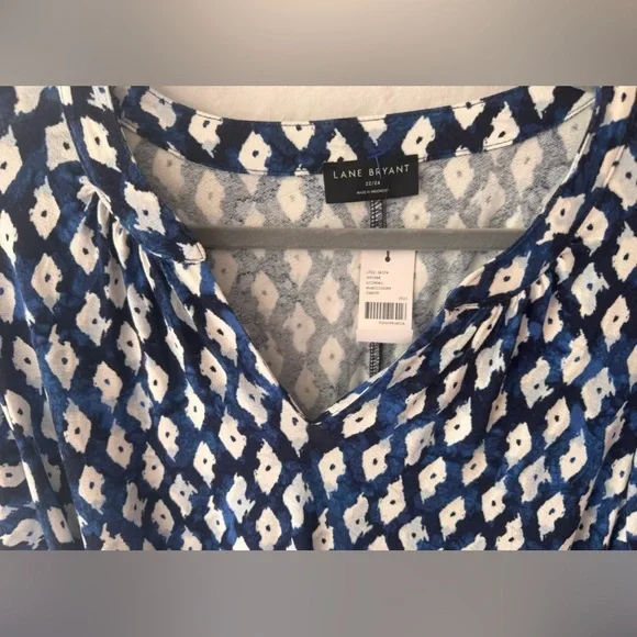 Lane Bryant Blue & White Ikat Dress - Belted - Flutter Sleeves - Plus Size 22/24 - Picture 3 of 9